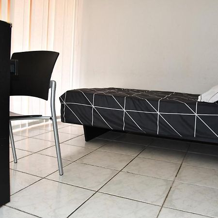 Villa F5-Wifi-Piscine Saint Gely Du Fesc מראה חיצוני תמונה